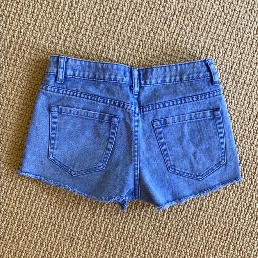 Bright blue denim shorts! Size 26